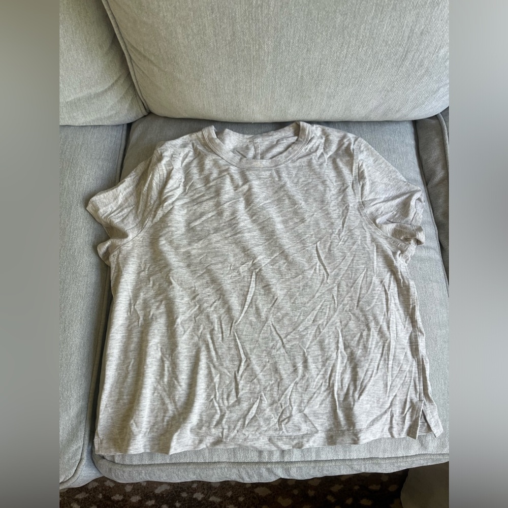Lululemon class fit cotton blend tee Heather gray size 8